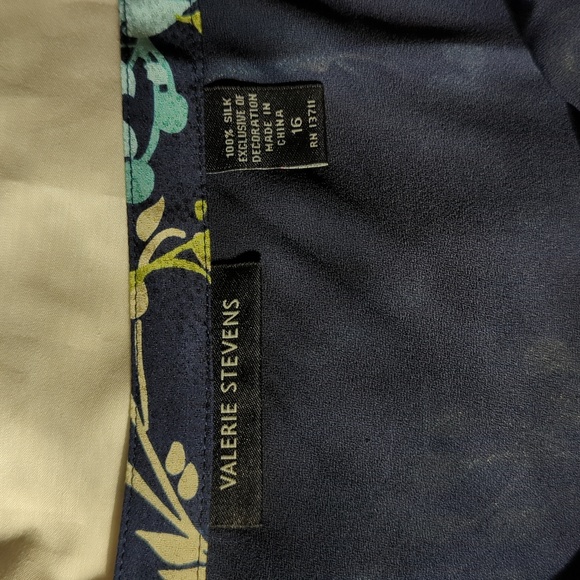 Gorgeous vintage maxi skirt, floral 90s sz16 100% Silk - Picture 5 of 5